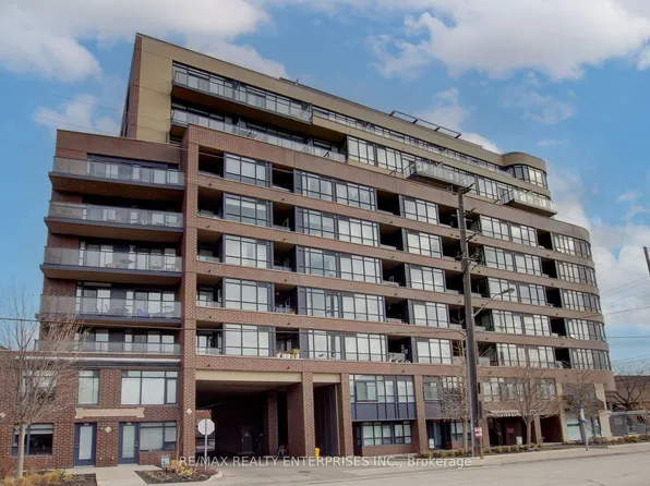 11 Superior Ave #Townhouse 1, Toronto, ON M8V 0A7