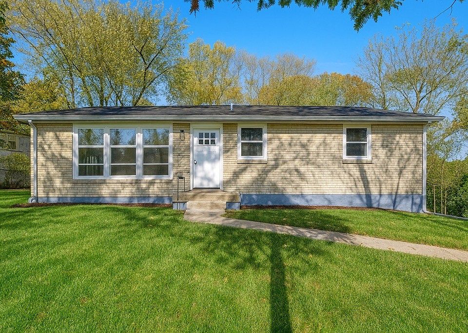 1st image of 4000 Plantation Dr