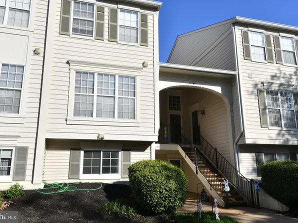 11180 Rienzi Pl APT 203, Manassas, VA 20109