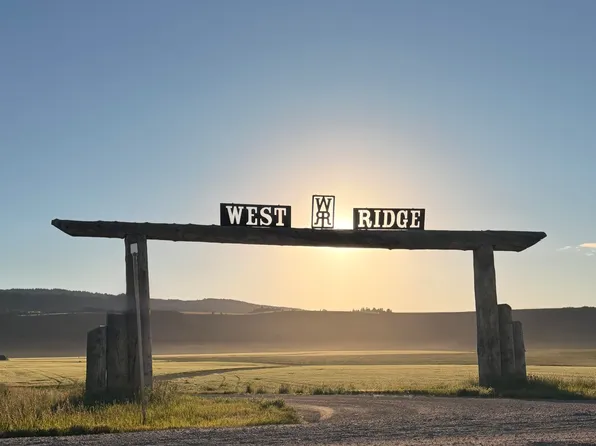 8894 W Ridge Rd, Tetonia, ID 83452