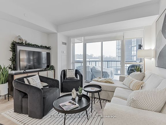 4th image of 415 Sea Ray Ave #254