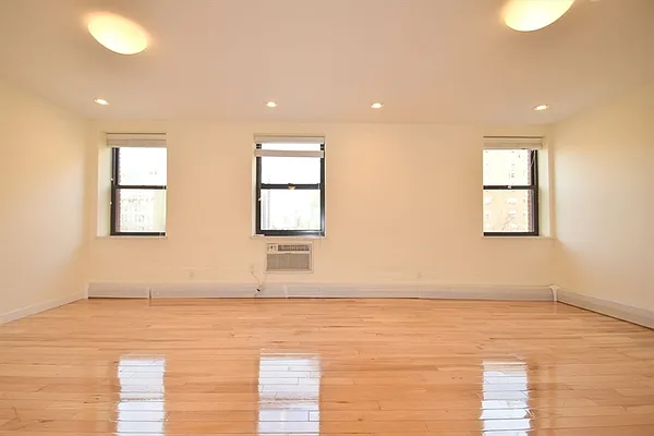 Rented by Corcoran | media 9