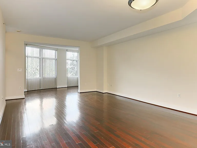 8220 Crestwood Heights Dr #302 — Photo 16