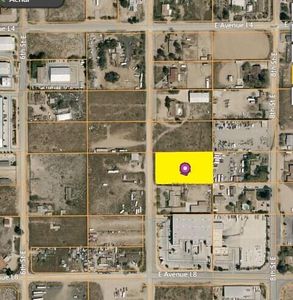 7th St E, Lancaster, CA, 93535