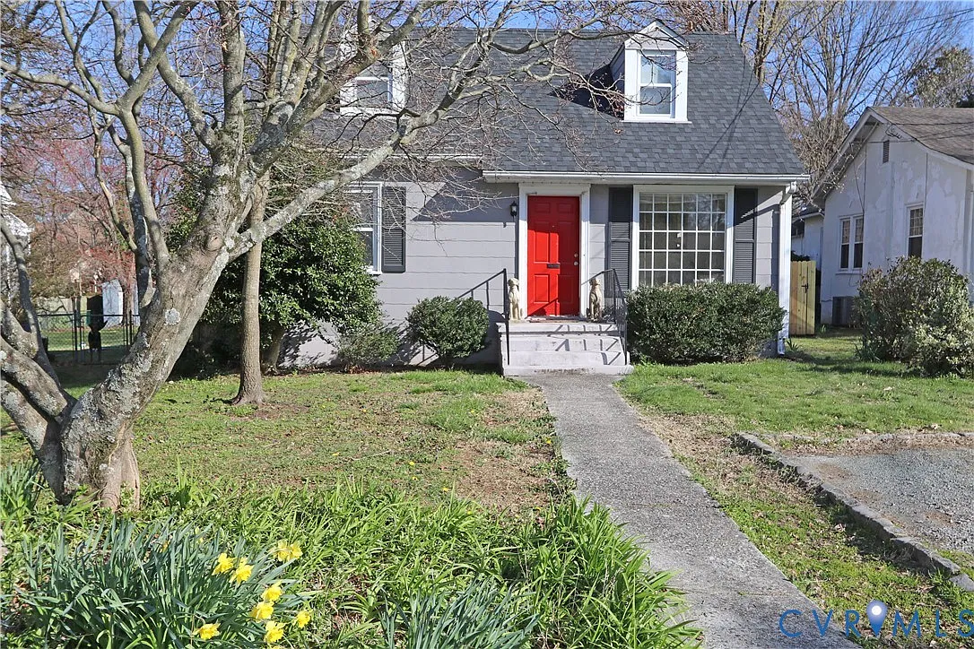 3 bed, 2.0 bath, 1095 sqft, $2,850 — Photo 1