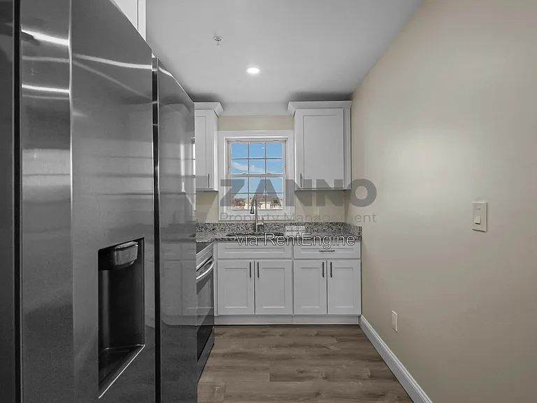 547 Chalkstone Ave #4 — Photo 5