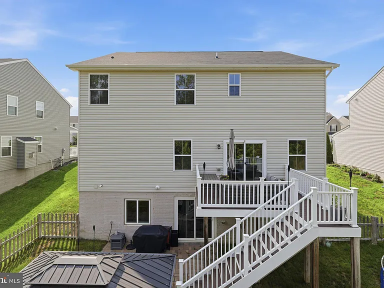 9202 Wood Creek Cir — Photo 49