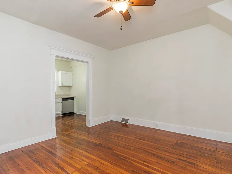 1631 S Lawrence St — Photo 8