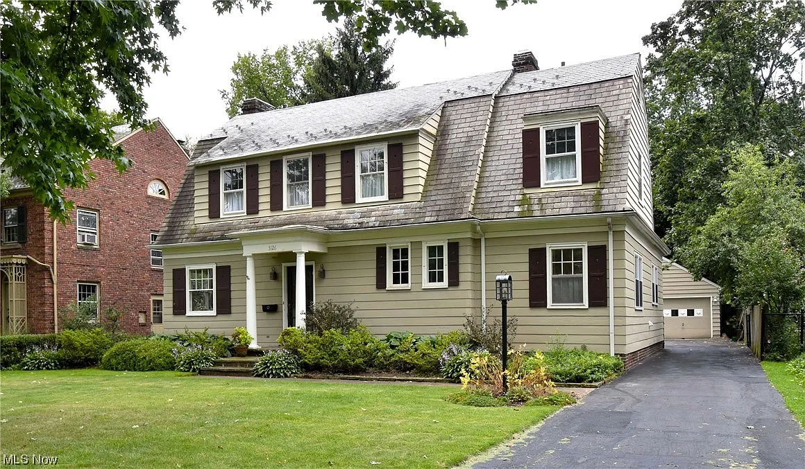 3126 Huntington Rd photo 1