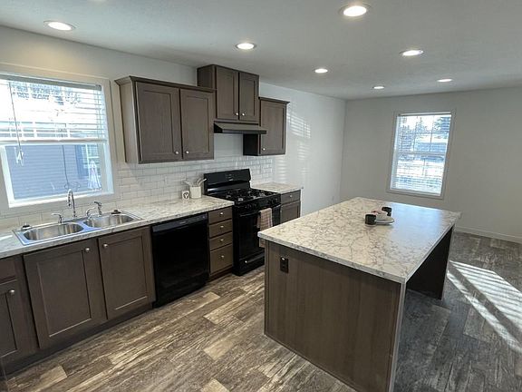 2nd image of 41892 Liberte Dr