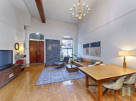 Sold by Halstead Real Estate | media 20