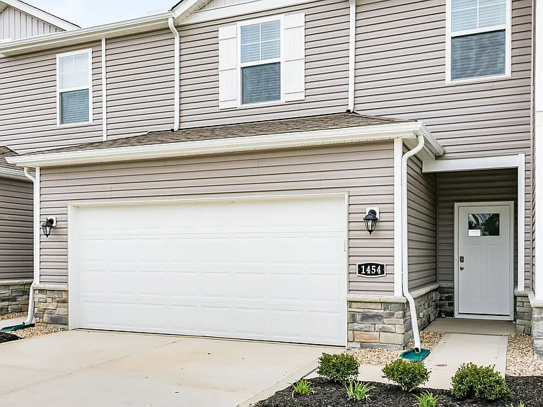 1454 Doubleday Dr — Photo 4