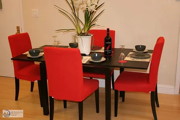 Rented by Metropolitan Property Group | media 20