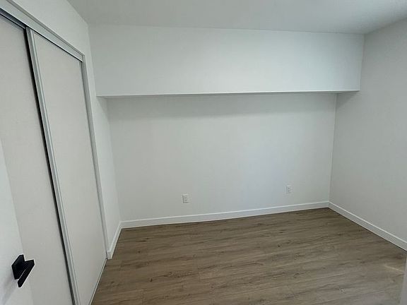 2nd image of 435 N Euclid Ave #105