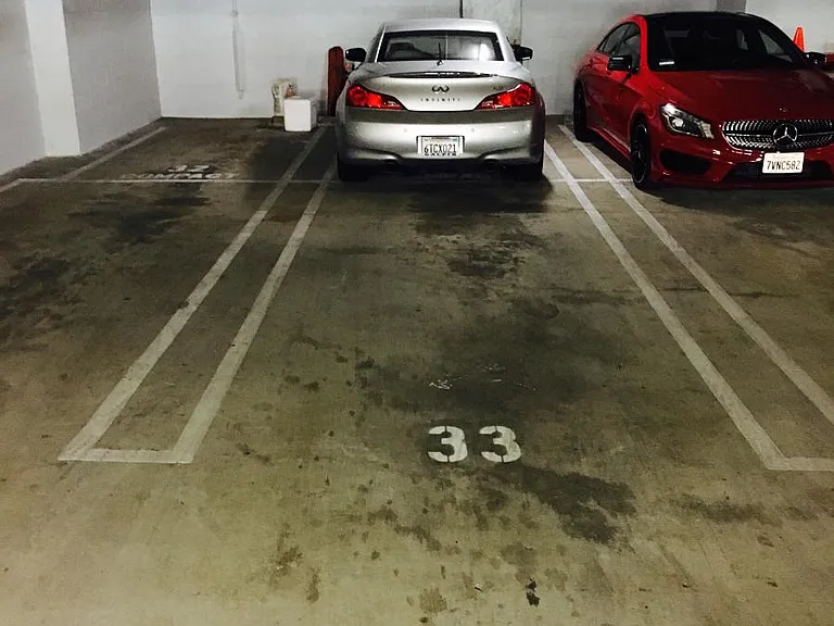 2 garage tandem parking spots