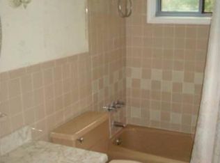 50 Vista Ave, Danbury, CT 06811