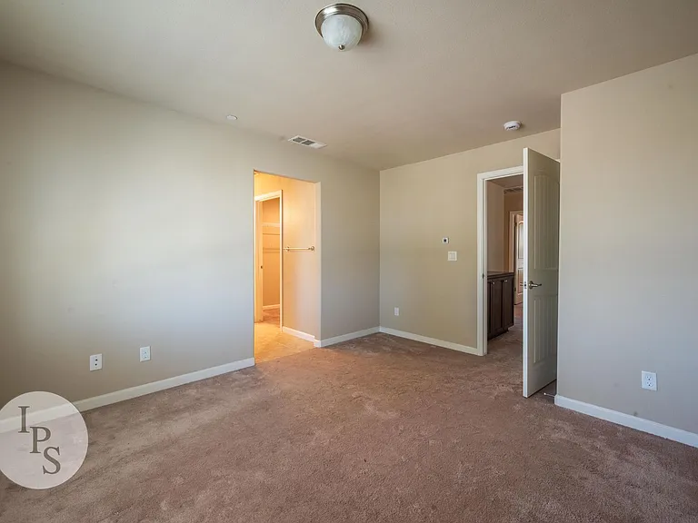6414 W Norwich Ave — Photo 21