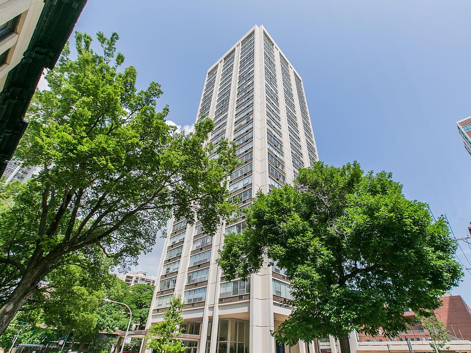 1st image of 70 W Burton Pl APT 2108