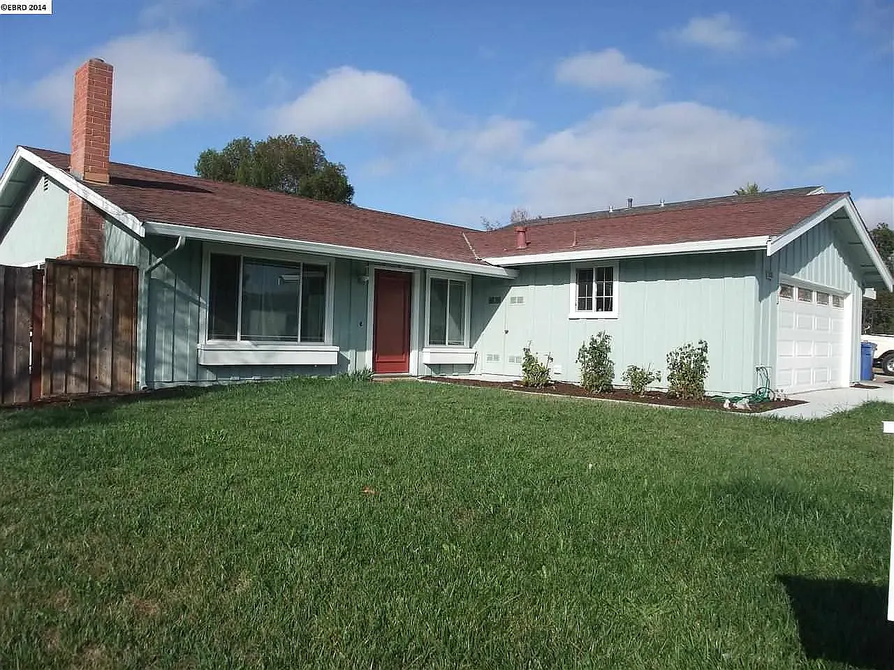 4 bed, 1632 sqft, $4,350 — Photo 3