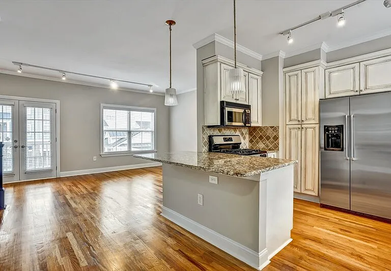 324 Carlyle Park Dr — Photo 7