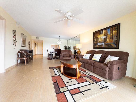 4th image of 13100 SW 11th Court #405C
