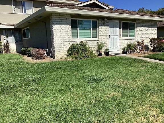2nd image of 896 Gilchrist Dr APT 1