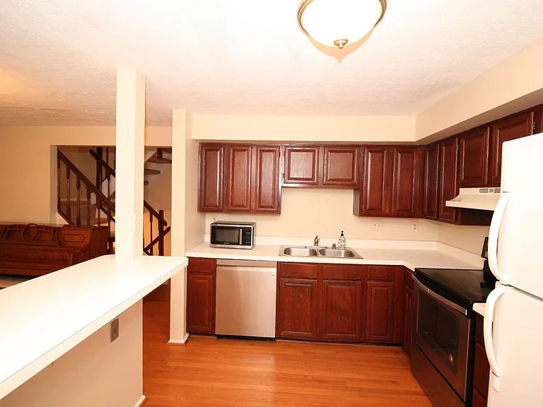 17231 Epsilon Pl — Photo 10