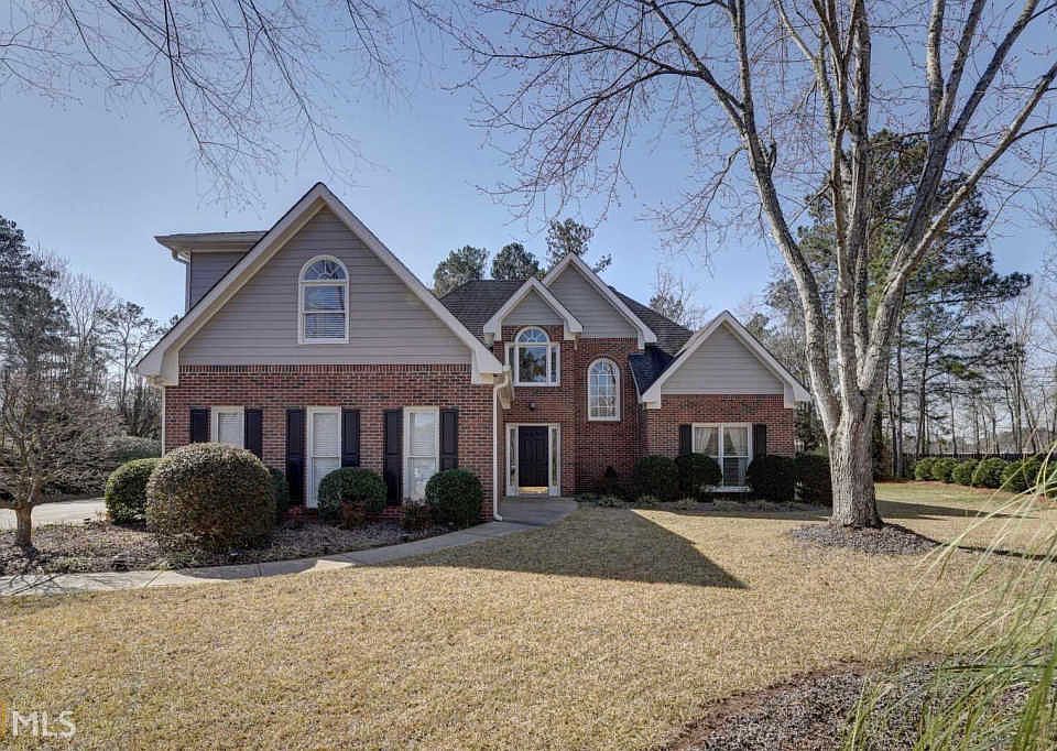 1st image of 4861 Thornwood Dr