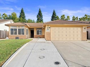 9567 Moon River Way, Elk Grove, CA 95624
