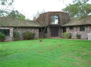 8807 Mooney Rd, Elk Grove, CA 95624