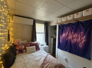 1177 North Pleasant Street - 3, Amherst, MA 01002