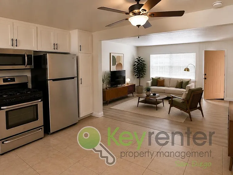 8073 Palm St — Photo 1