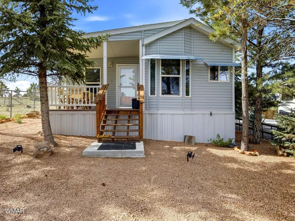 2275 Old Crooks Trl, Overgaard, AZ 85933