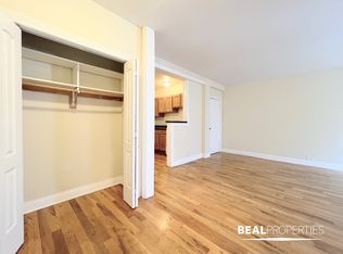 1347 N Dearborn St APT 607, Chicago, IL 60610