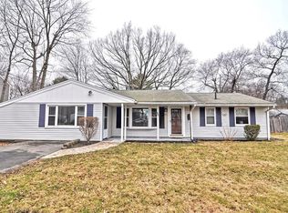 80 Bates Rd, Brockton, MA 02302