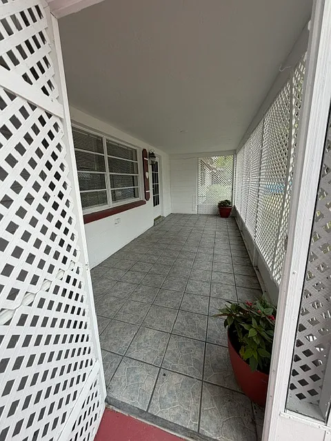 2 bed, 1292 sqft, $1,650 — Photo 3