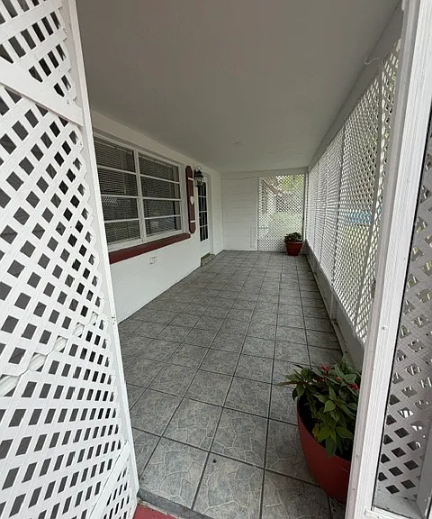 5137 Mecaslin Dr — Photo 3