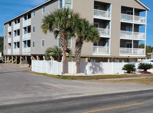 903 N Waccamaw Dr, Murrells Inlet, SC 29576