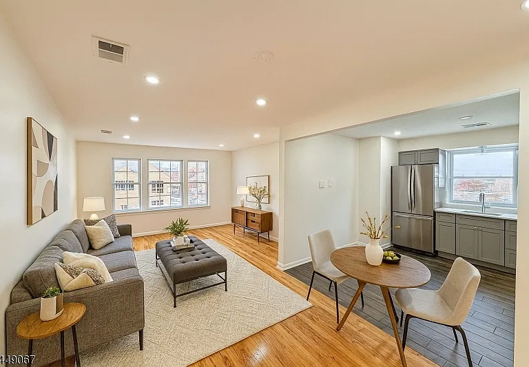 156 Ridgewood Ave #1 — Photo 3