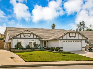 373 Flordason Dr, Calimesa, CA 92320