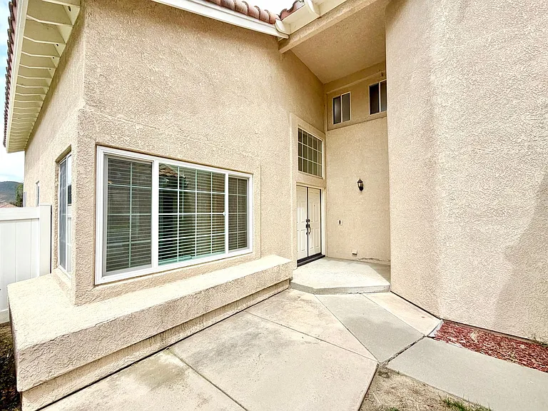 28291 Tierra Vista Rd — Photo 3