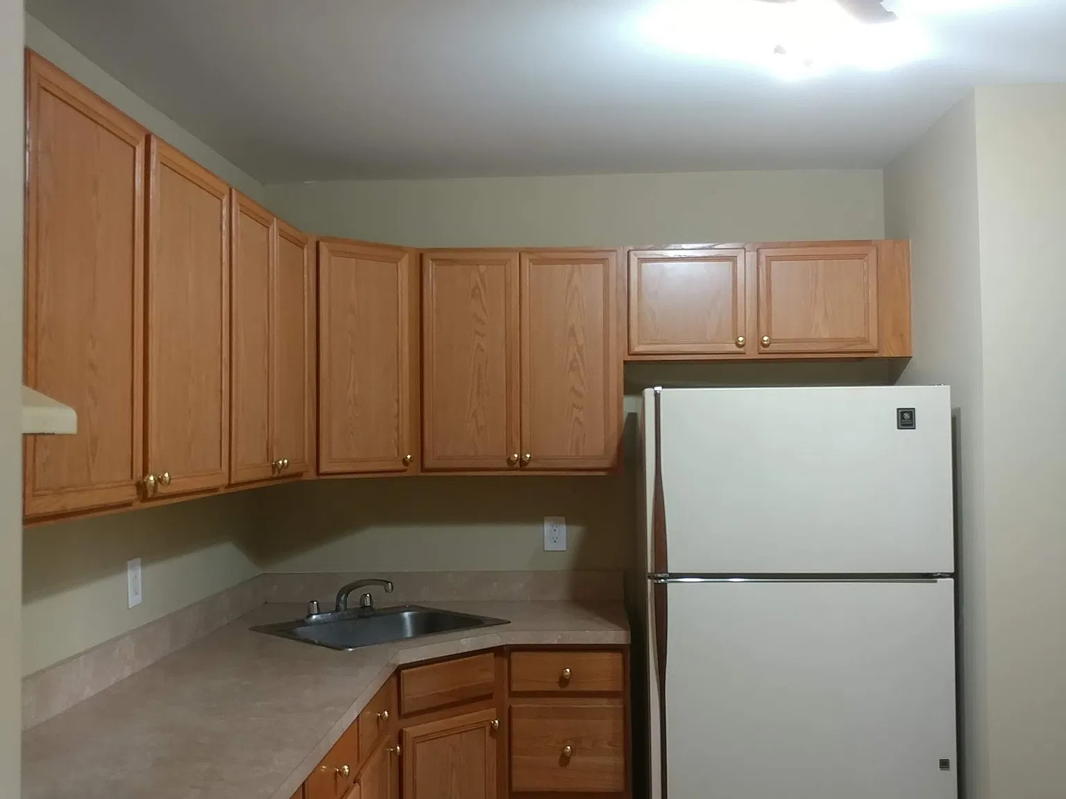 2 bed, 896 sqft, $2,200 — Photo 4