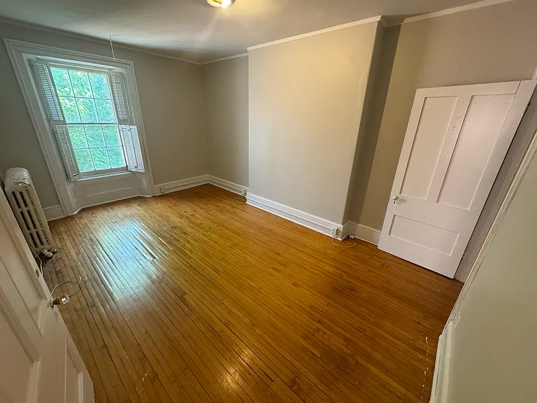 167 King St E #3 — Photo 9