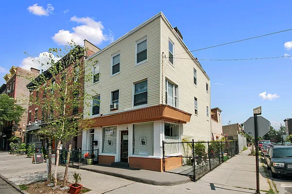 Sold by Corcoran | media 25