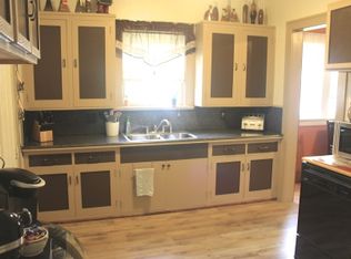 807 N Madison Ave, Mason City, IA 50401