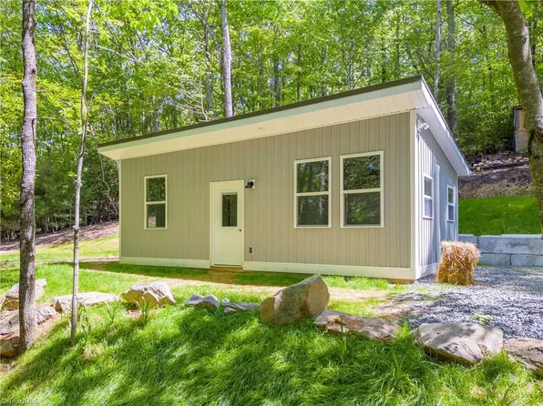 3119 Buffalo Mountain Rd, Floyd, VA 24091