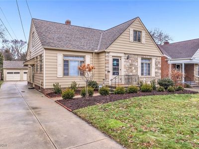 21960 Eaton Rd, Fairview Park, OH, 44126