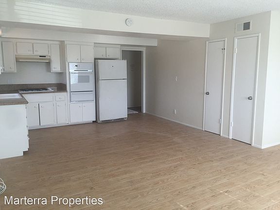 2nd image of 2861 Mendoza Dr APT D