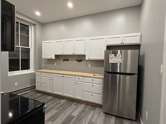 5th image of 104 W Main St #3
