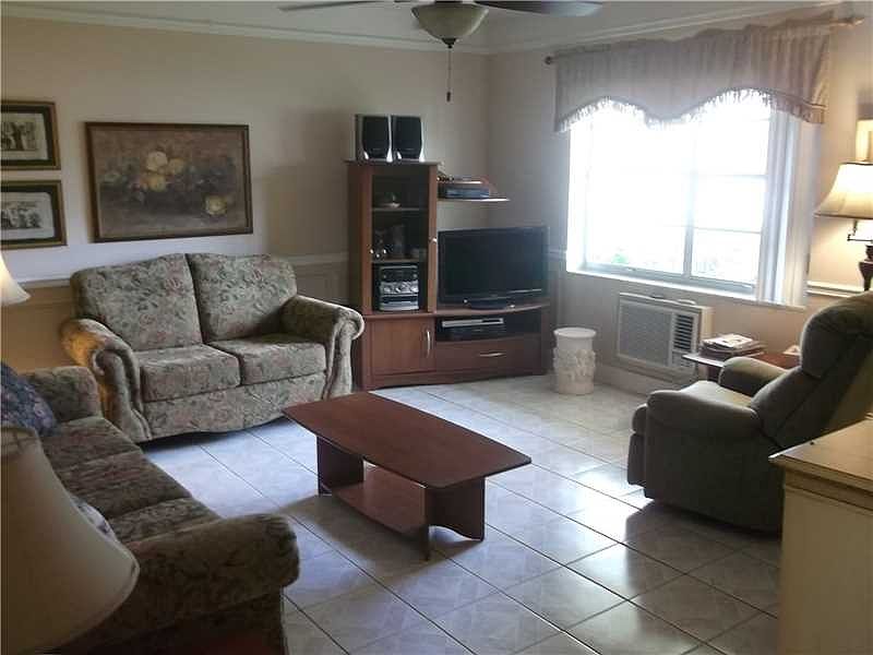 1st image of 16900 NE 14th Ave APT 110